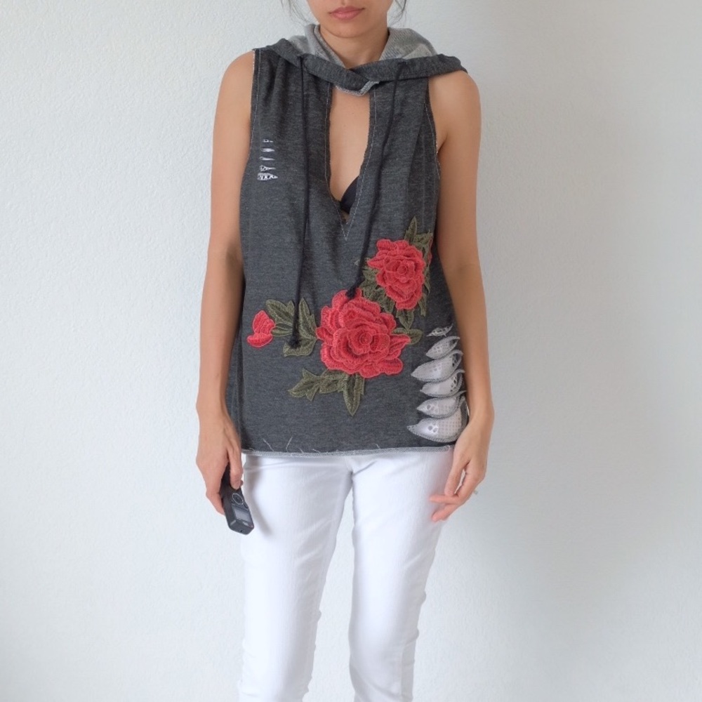 7 items for $25 Distress Hooded Vest - Picture 2 of 8